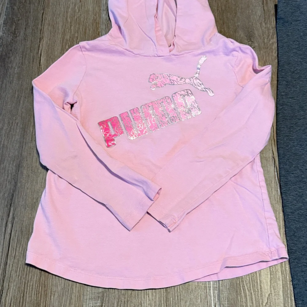 Puma Girls' Heather Gray Leggings with Pink Puma Shirt Logo Outfit